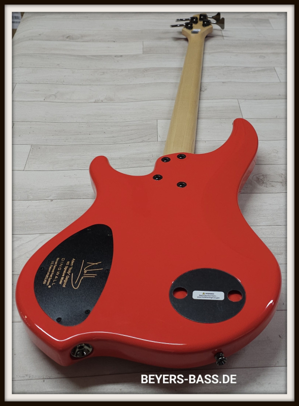 Dingwall NG3 4-String Nolly, Fiesta Red, Signature